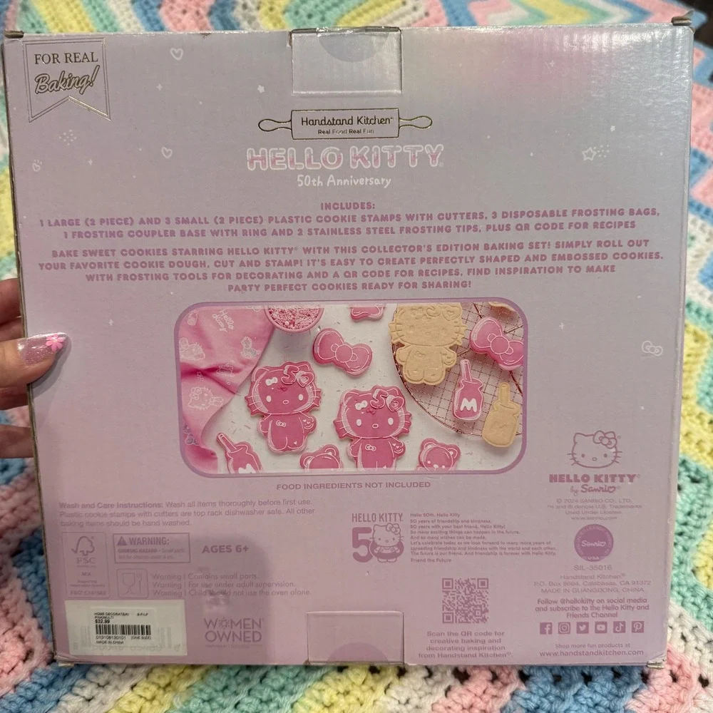Hello Kitty 50th Anniversary Cookie‎ Stamp and Frosting Set 15PC